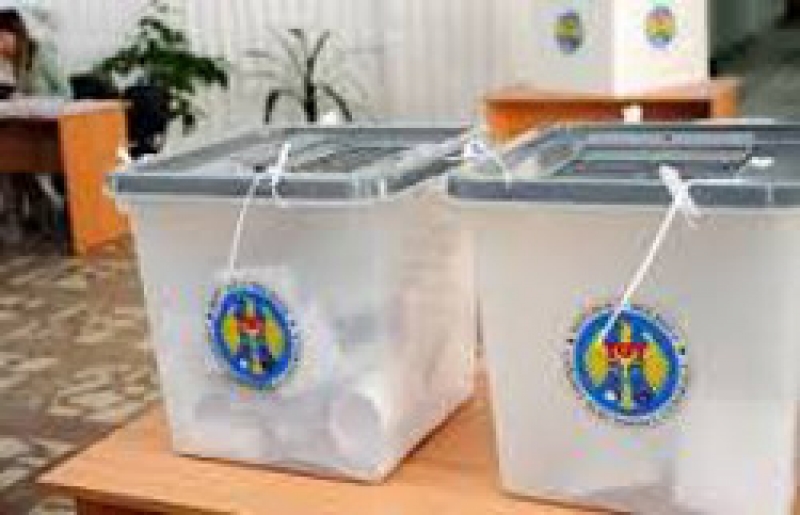 В 5 округе г. Чадыр-Лунга проходит 2 тур выборов в Народное Собрание Гагаузии