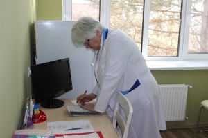 «СПАСИБО, ДОКТОР!»: Жители Гагаузии могут назвать имя лучшего врача на онлайн-конкурсе