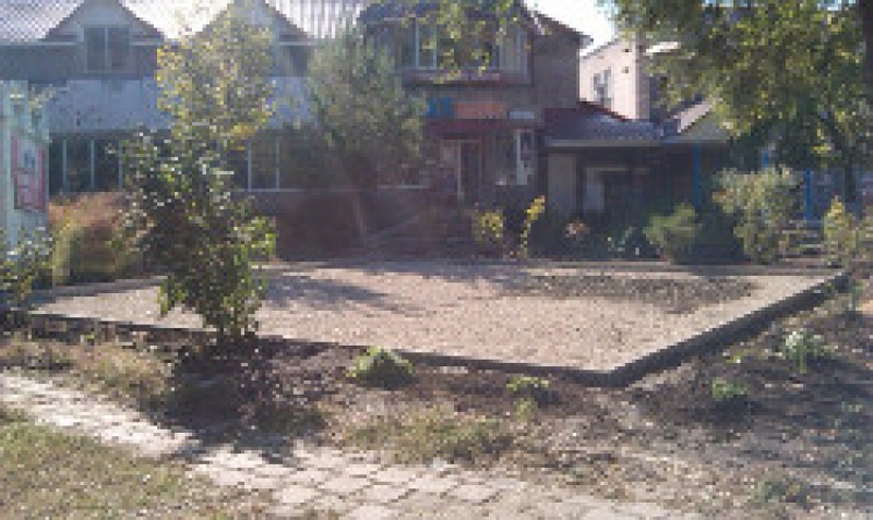 В Чадыр-Лунге обустраивается еще одна детская площадка