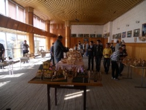 Глава города посетил выставку народного творчества в ЕКЦ