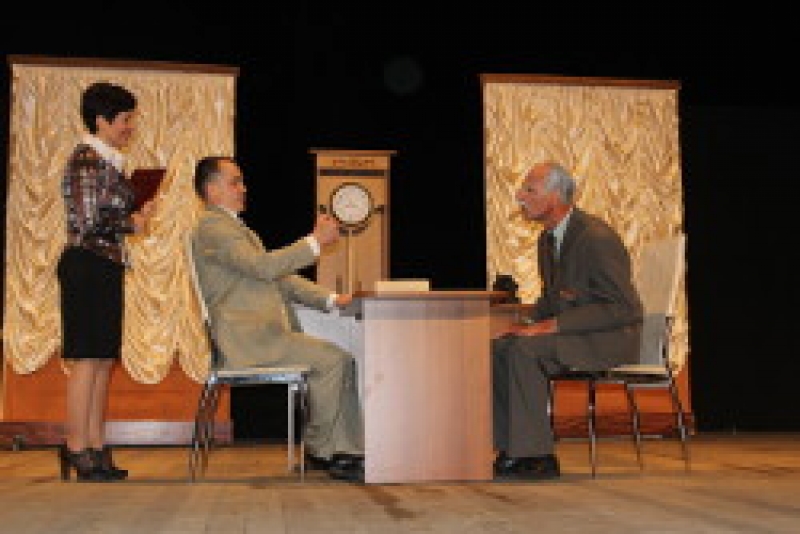 На спектакле "Последний" присутствовали примар города и сотрудники примарии