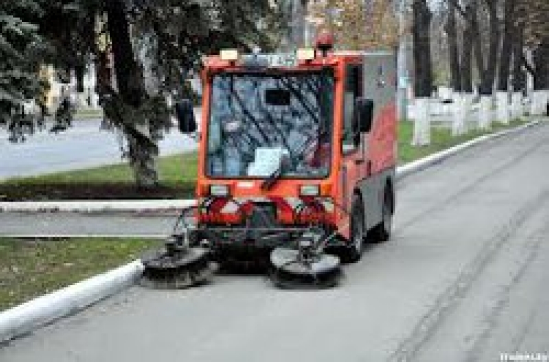 Улицы в Чадыр-Лунге будет убирать кишиневская фирма