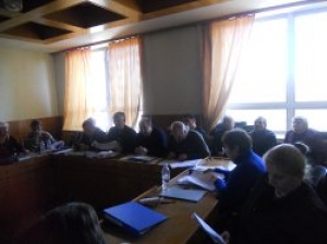 Об оплате работы советников