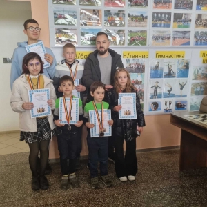 Юные шахматисты Чадыр-Лунги завоевали призовые места на районном чемпионате