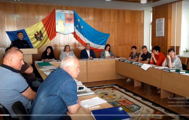 Советники рассмотрели ряд важных вопросов (Видео)