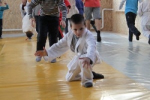 В Чадыр-Лунге сдан в эксплуатацию капитально отремонтированный спортивный зал