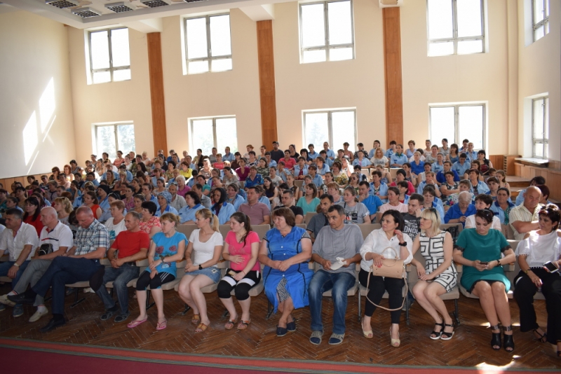 В Чадыр-Лунге прошли публичные слушания по вопросу сдачи в аренду земли под строительство фабрики