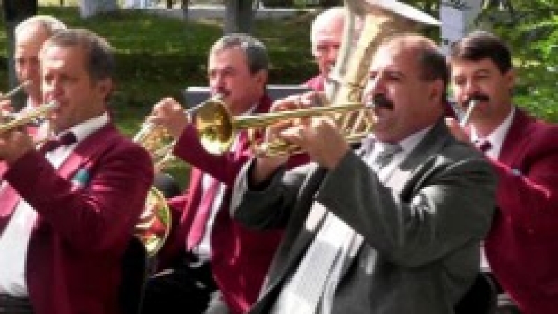 Региональному духовому оркестру "Гагауз концерт" исполняется 20 лет