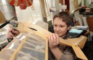 Соревнования по аэромоделированию.