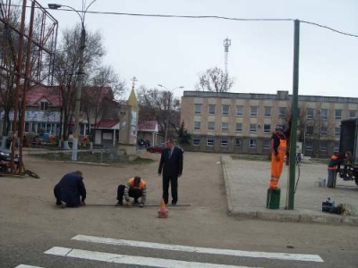 Продолжается установка светофоров