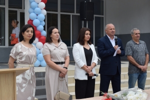 Во всех учебных заведениях мун. Чадыр-Лунга прозвенел "первый звонок"