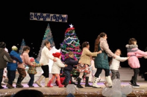 Дети с ограниченными возможностями получили подарки от примарии