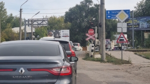 В Чадыр-Лунге требуются специалисты для работы на железнодорожном переезде