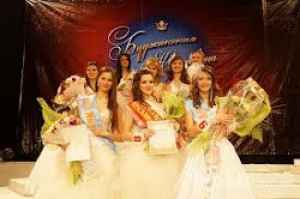 Идет подготовка к конкурсу красоты "Буджакская красавица 2014"