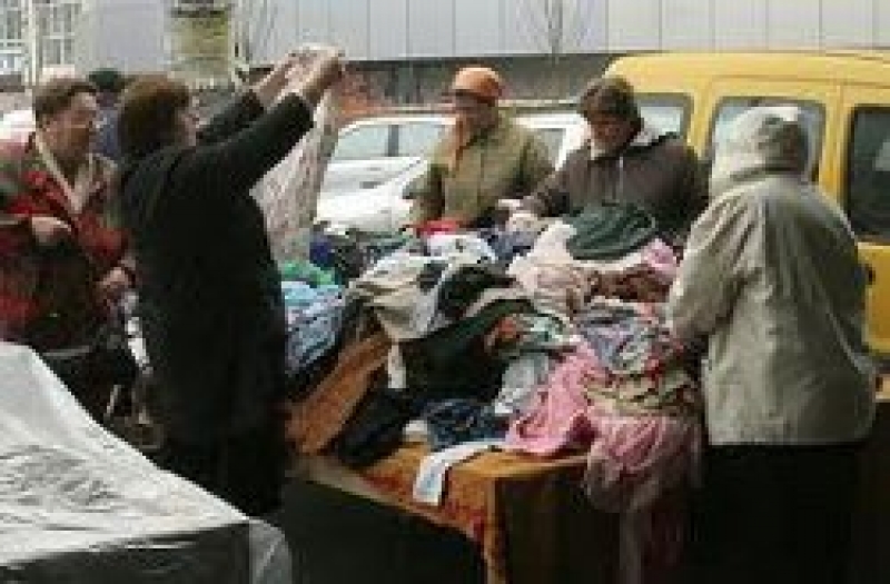 О дальнейшей судьбе рынка "сэконд-хэнд" по ул. Чеканова