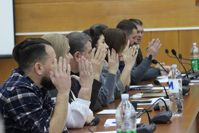 Совет принял решение об очередном обращении в Исполком и НСГ по вопросу передачи водопроводных сетей "Апэ-термо" городу