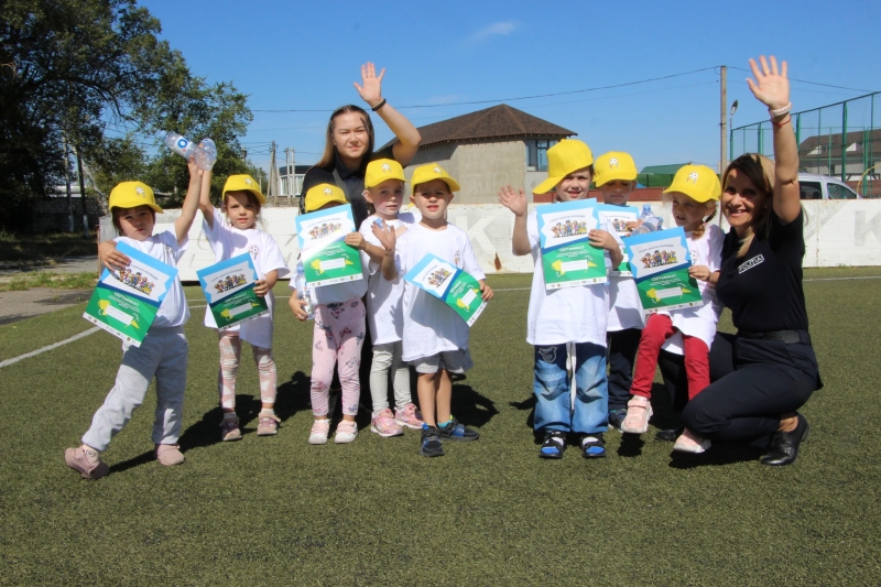 В Чадыр-Лунге стартовал спортивный проект "Открытых школ развлекательного футбола и программы Спорт+Школа+Полиция"