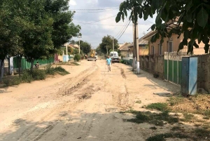 Продолжение. В Чадыр-Лунге ремонтируют вторую часть ул. Маяковского