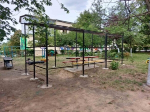 В детсадах муниципия устанавливают теневые навесы