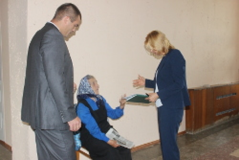 В Чадыр-Лунге на прием к башкану пришло более сорока человек