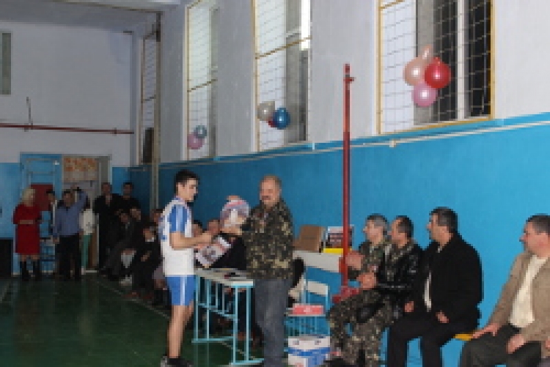 В Чадыр-Лунгских учебных заведениях отметили День защитника Отечества