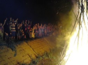 Вторая смена в лагере "Достлук" закончилась - стартовала новая