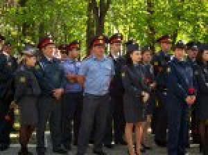 В Чадыр-Лунге почтили память полицейских, погибших при исполнении служебного долга