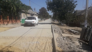 Благоустраивают еще одну улицу Чадыр-Лунги