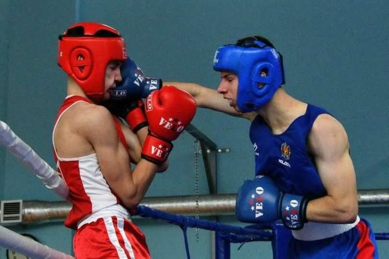 Чадыр-лунгские борцы, принявшие участие в чемпионате РМ, привезли домой медали