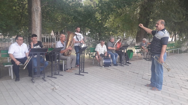 Чадыр-Лунгский духовой оркестр дал праздничный концерт (ФОТО+ВИДЕО)