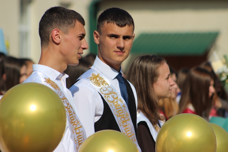 В учебных заведениях Чадыр-Лунги 30 мая прозвенел последний звонок