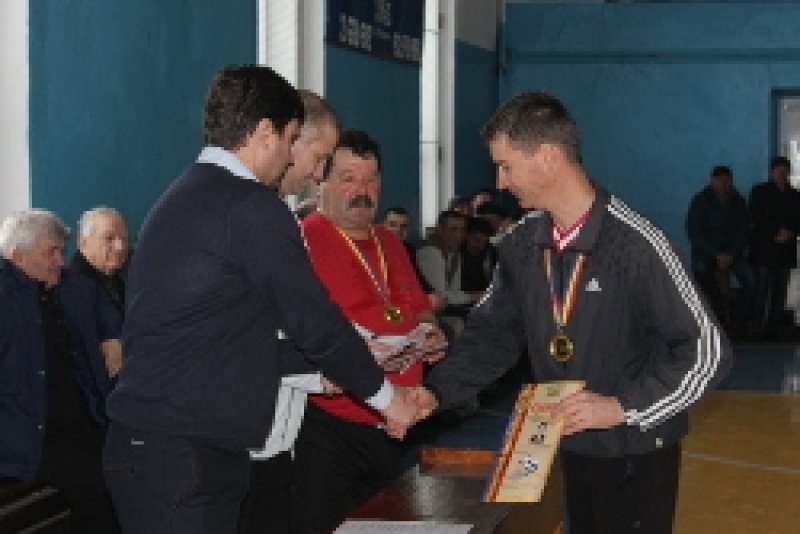 Команда ветеранов футбола из Чадыр-Лунги заняла первое место в турнире