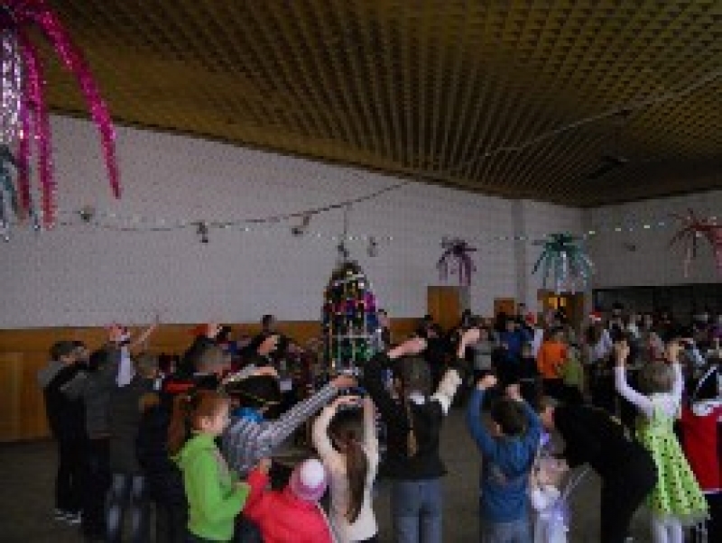 В ЕКЦ г.Чадыр-Лунга прошло новогоднее театрализованное представление для детей