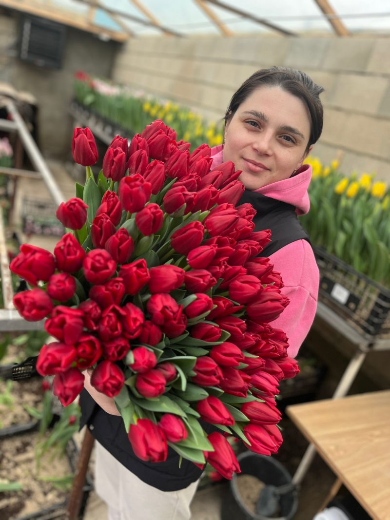 &laquo;Рост&raquo; как философия бизнеса: история молодой семьи, открывшей плантацию тюльпанов