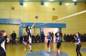 Первый успех волейбольной команды спортшколы им. С. Киорогло