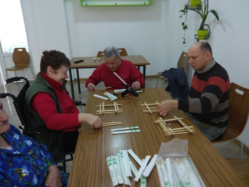 Пока в стране карантин, в Чадыр-Лунгском Центре размещения для пожилых людей раскрываются таланты