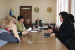 Встреча примара Анатолия Топал с дирекорами учебных заведений города прошла конструктивно