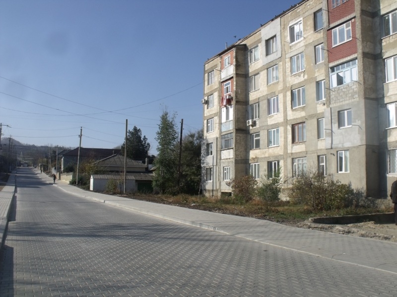 Шесть ассоциаций жильцов многоэтажных домов получат по 25 тысяч леев