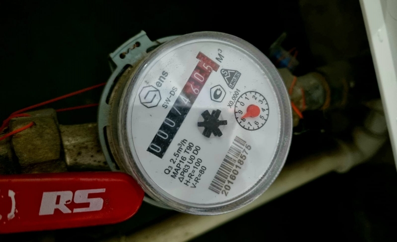 Поставщиков воды обязали компенсировать потребителям стоимость счетчиков