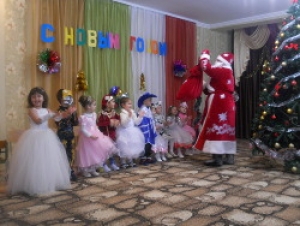 В детские сады закуплены новогодние подарки