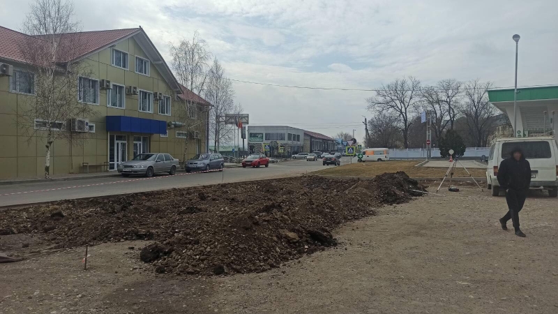 В Чадыр-Лунге появится еще одна автопарковка - рядом с Агентством госуслуг