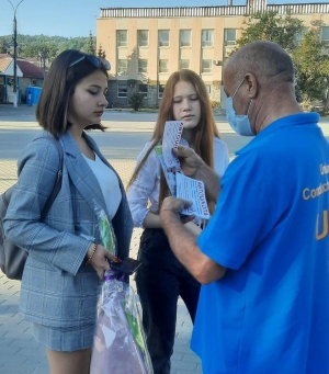 Дорога в школу: в Чадыр-Лунге школьников проинформировали о правилах дорожного движения