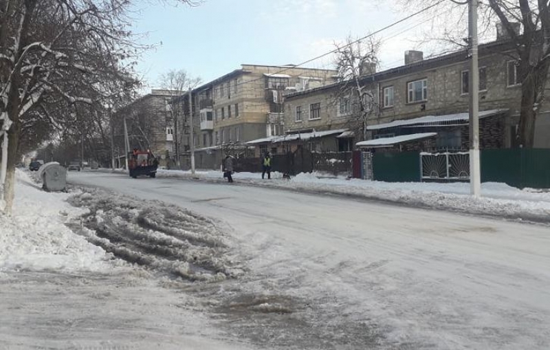 На дорогах гололед. Будьте осторожны!