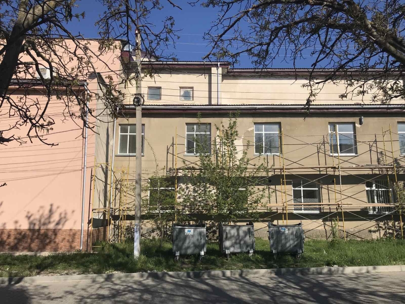 Капитальный ремонт Единого культурного центра Чадыр-Лунги продолжается