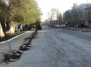 Начался ремонт улицы Ломоносова