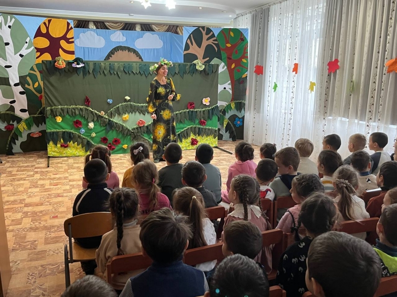 Первый показ кукольного театра "OYUNCAK" в Чадыр-Лунге!