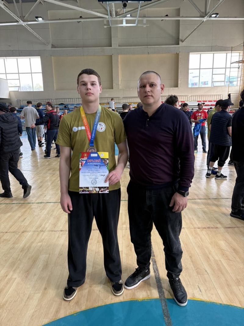 Бронза чемпионата Молдовы: спортсмен из Чадыр-Лунги вошел в число призеров
