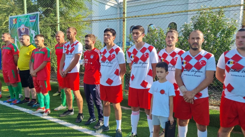 Примэрия приглашает зрителей и болельщиков на третий тур лиги мини-футбола "Сeadir" - уже в ближайшие выходные (30-31 августа)