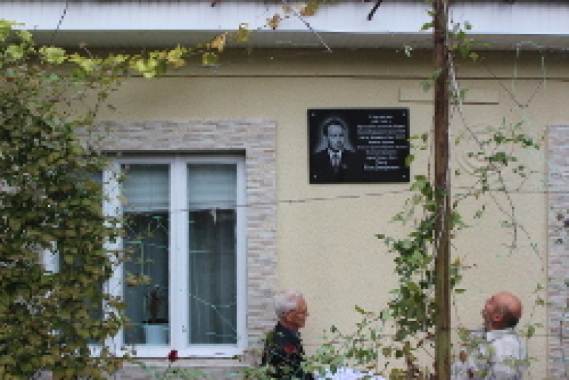 Мемориальная доска в память о И. Топчу установлена в Чадыр-Лунге