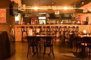 О режиме работы баров: обсудим проблему вместе